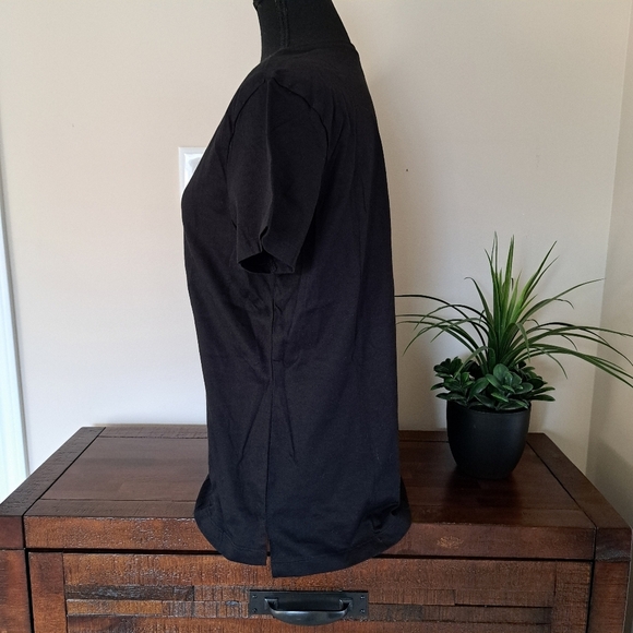 Bench Women's Tee 100% Cotton T-shirt Black Medium NWOT - Picture 3 of 12